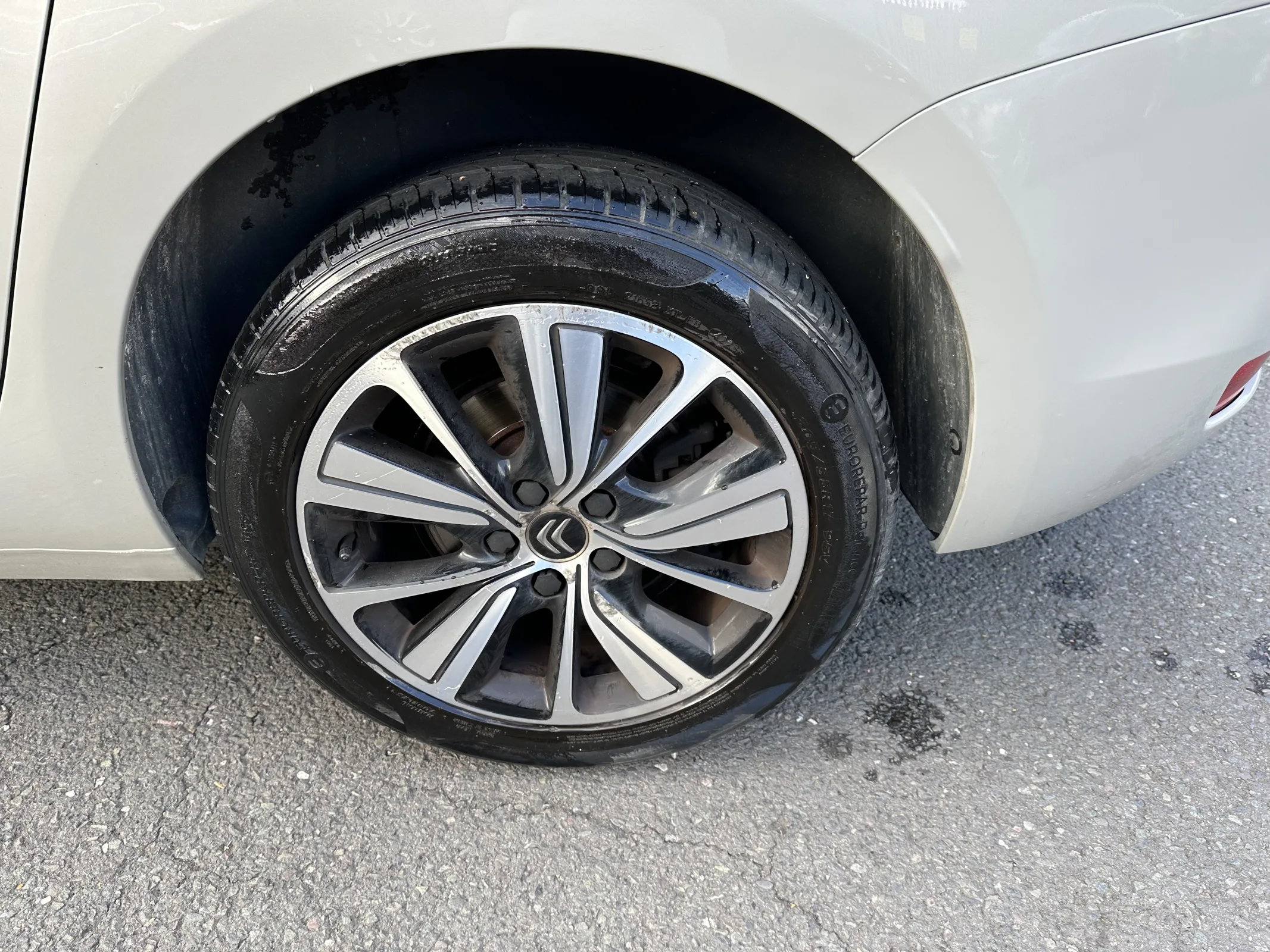 Citroen Grand C4 Picasso 1.6 BlueHDi Flair — image 23
