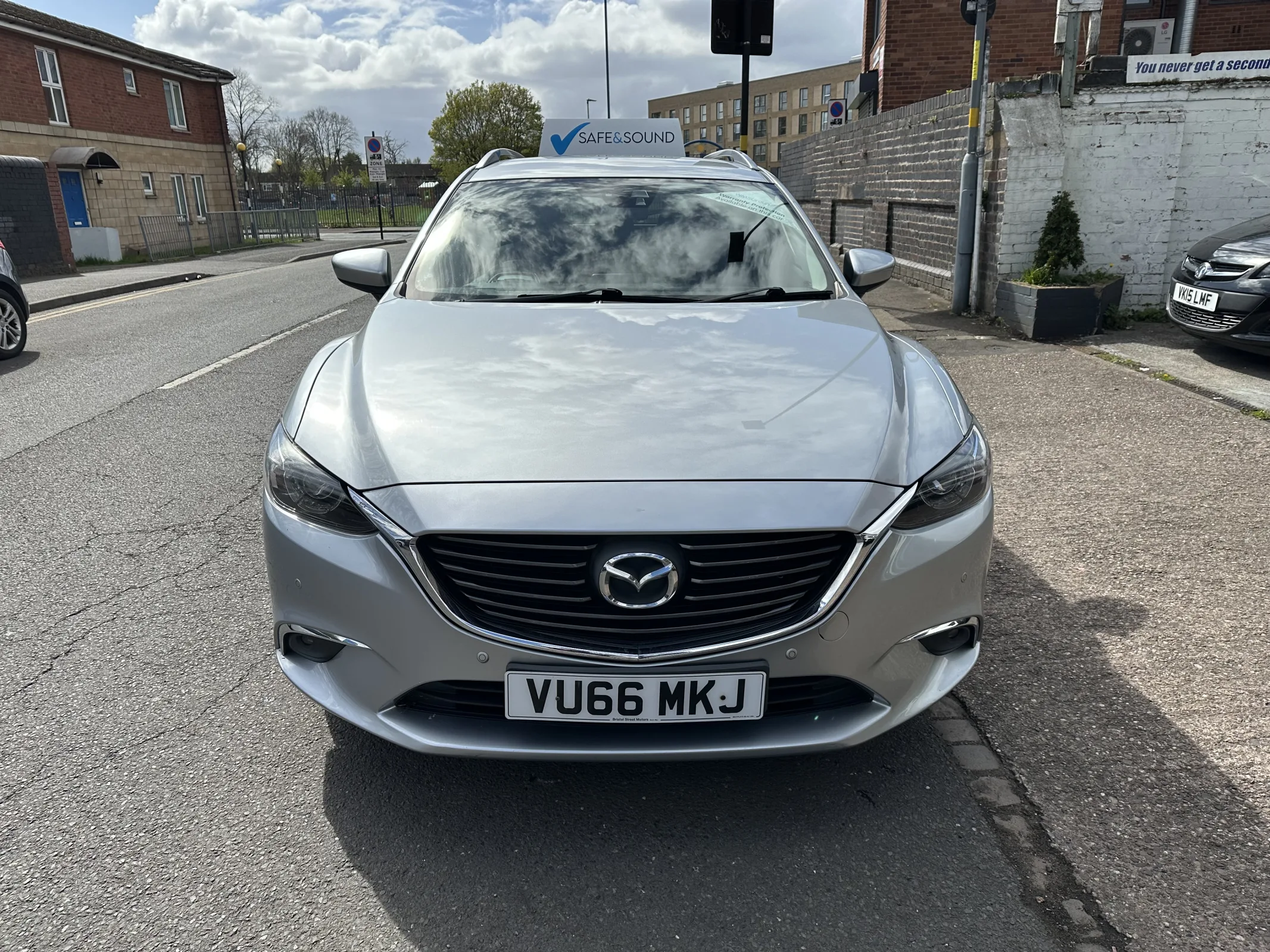 2016 Mazda Mazda6 2.2 SKYACTIV-D Sport Nav Tourer Euro 6 (s/s) 5dr — image 4