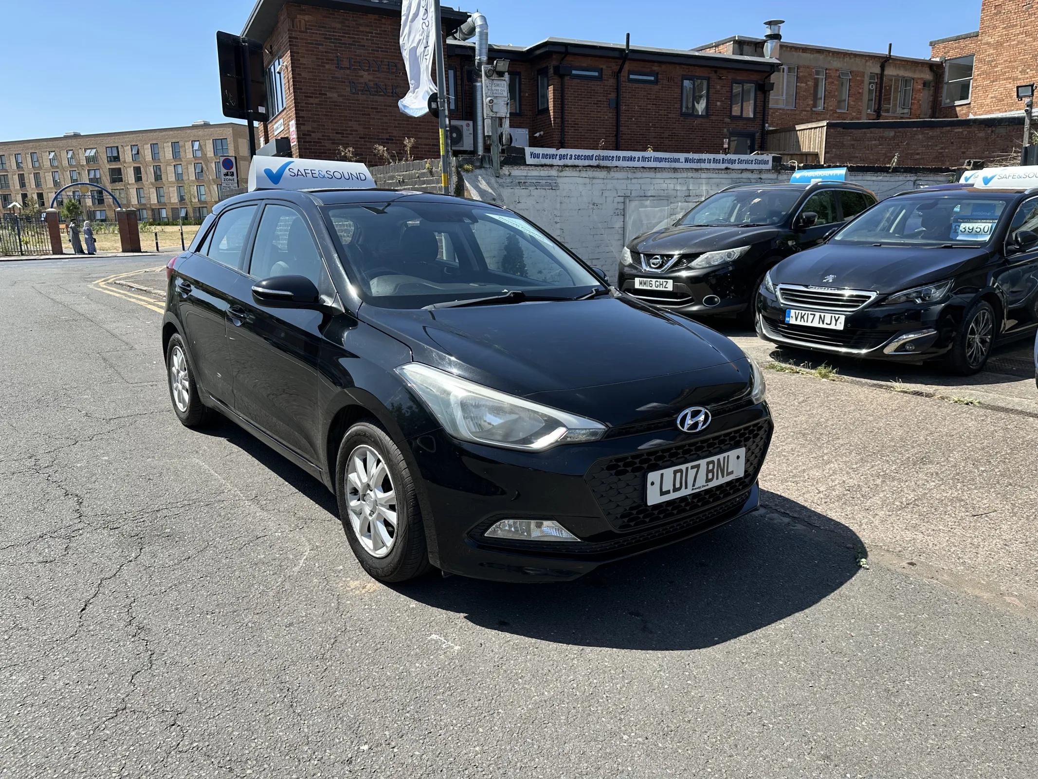2017 Hyundai i20 1.2 Se — image 2