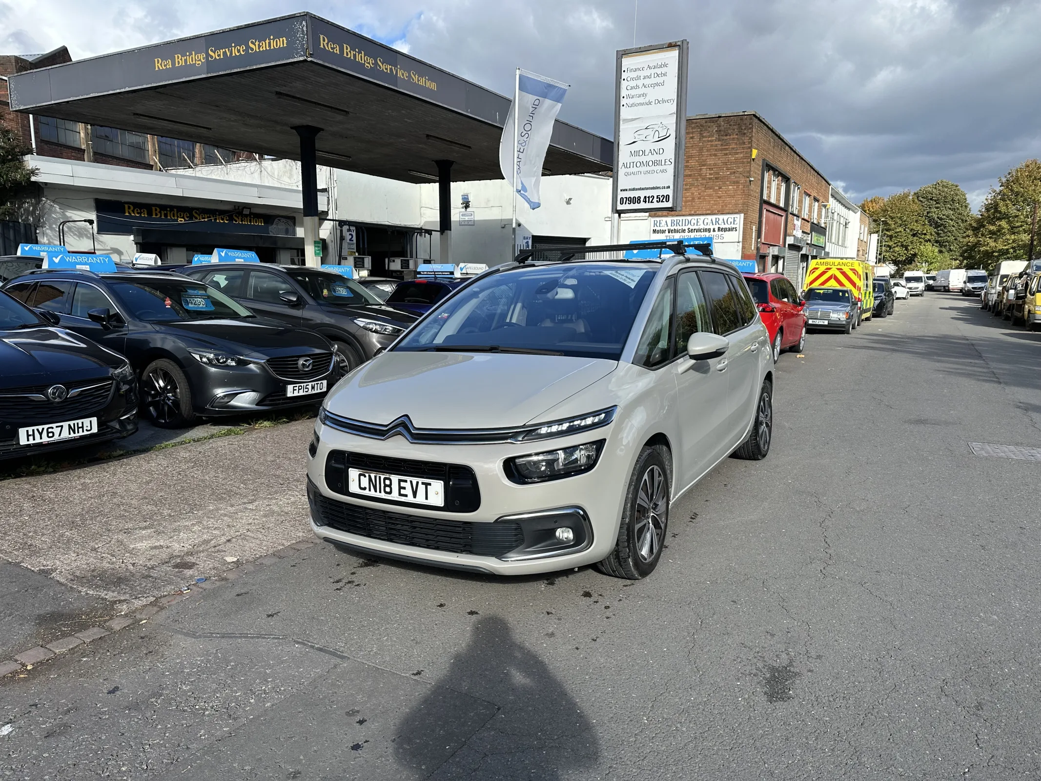 Citroen Grand C4 Picasso 1.6 BlueHDi Flair — image 6