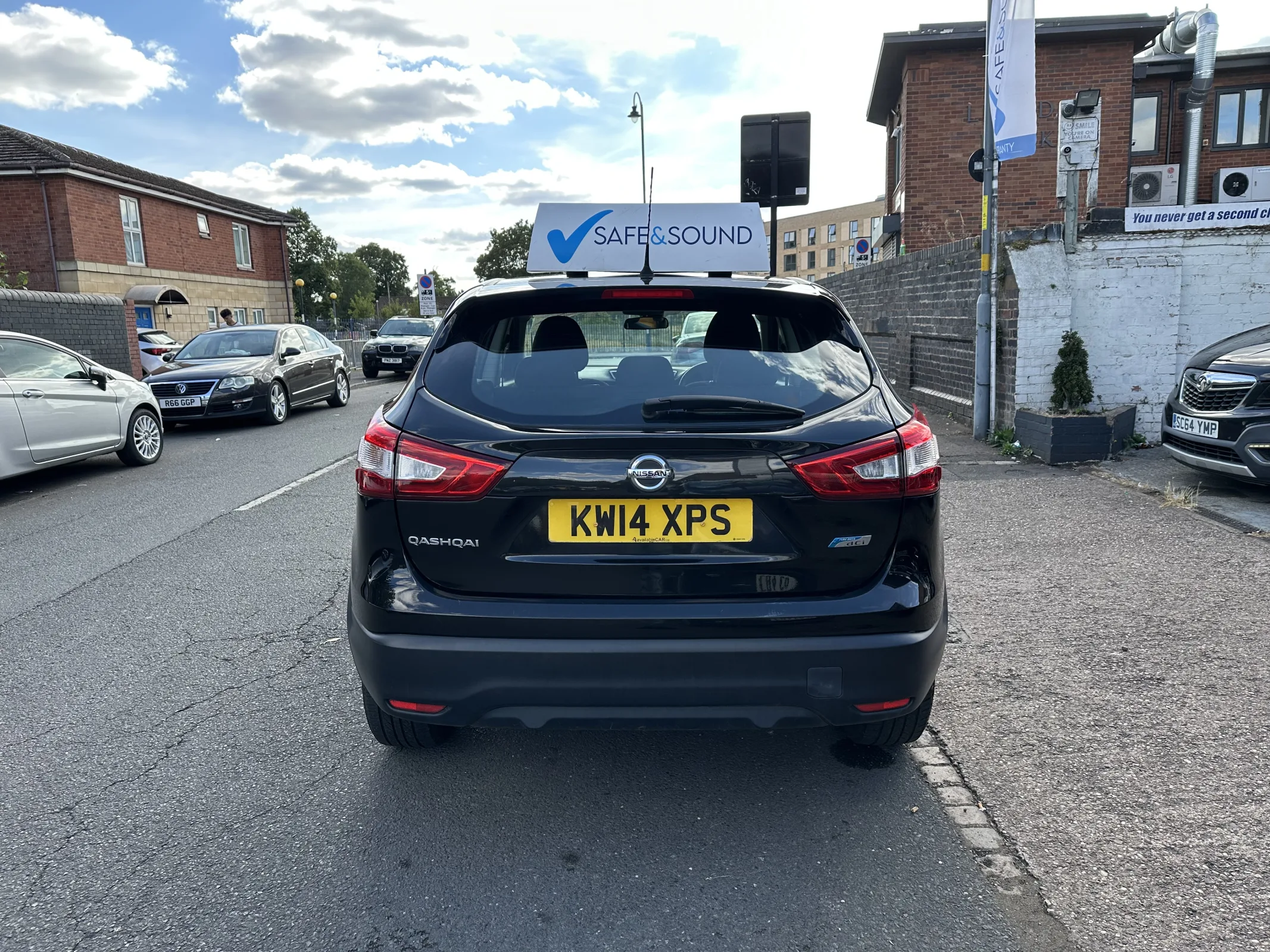 2014 Nissan Qashqai 1.5 dci Acenta — image 9