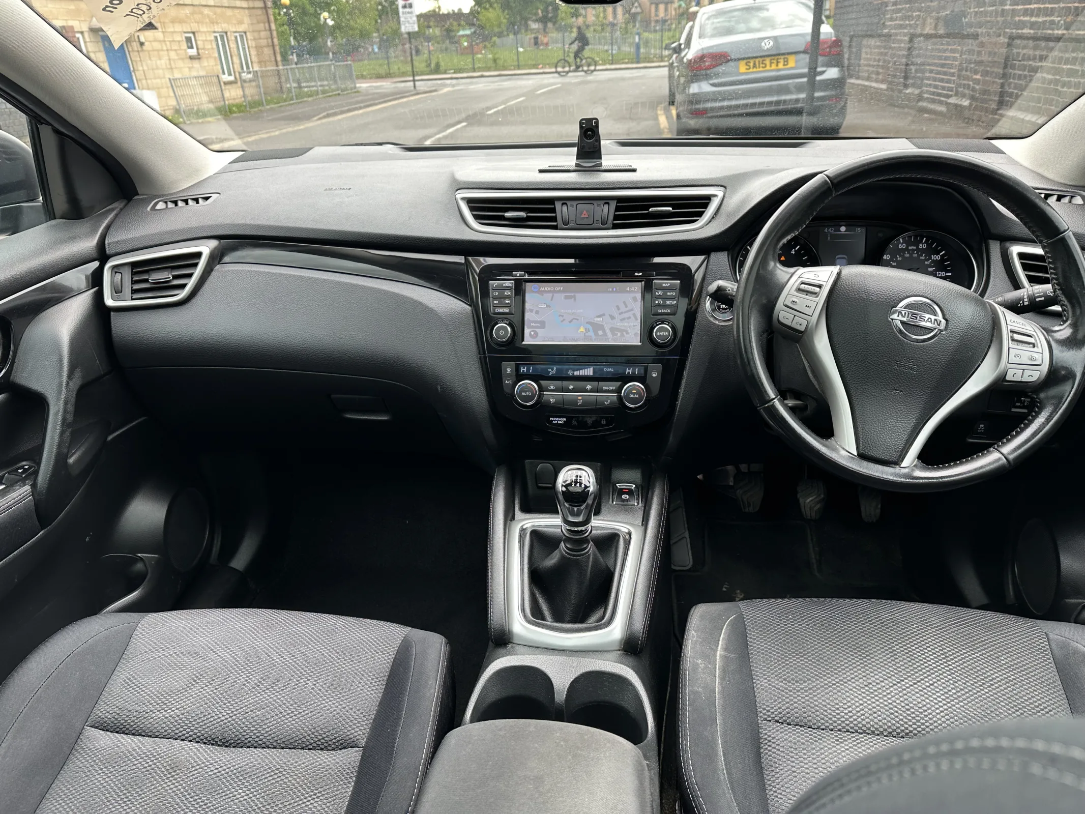 2016 Nissan Qashqai 1.5 DCI N-Connecta — image 10