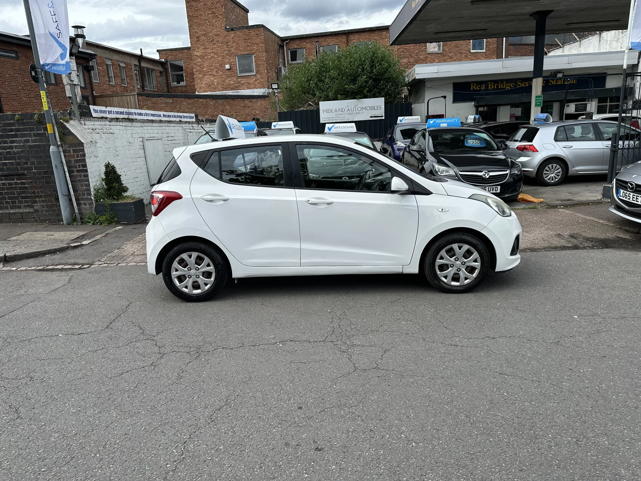 2014 Hyundai i10 1.0 se — image 4