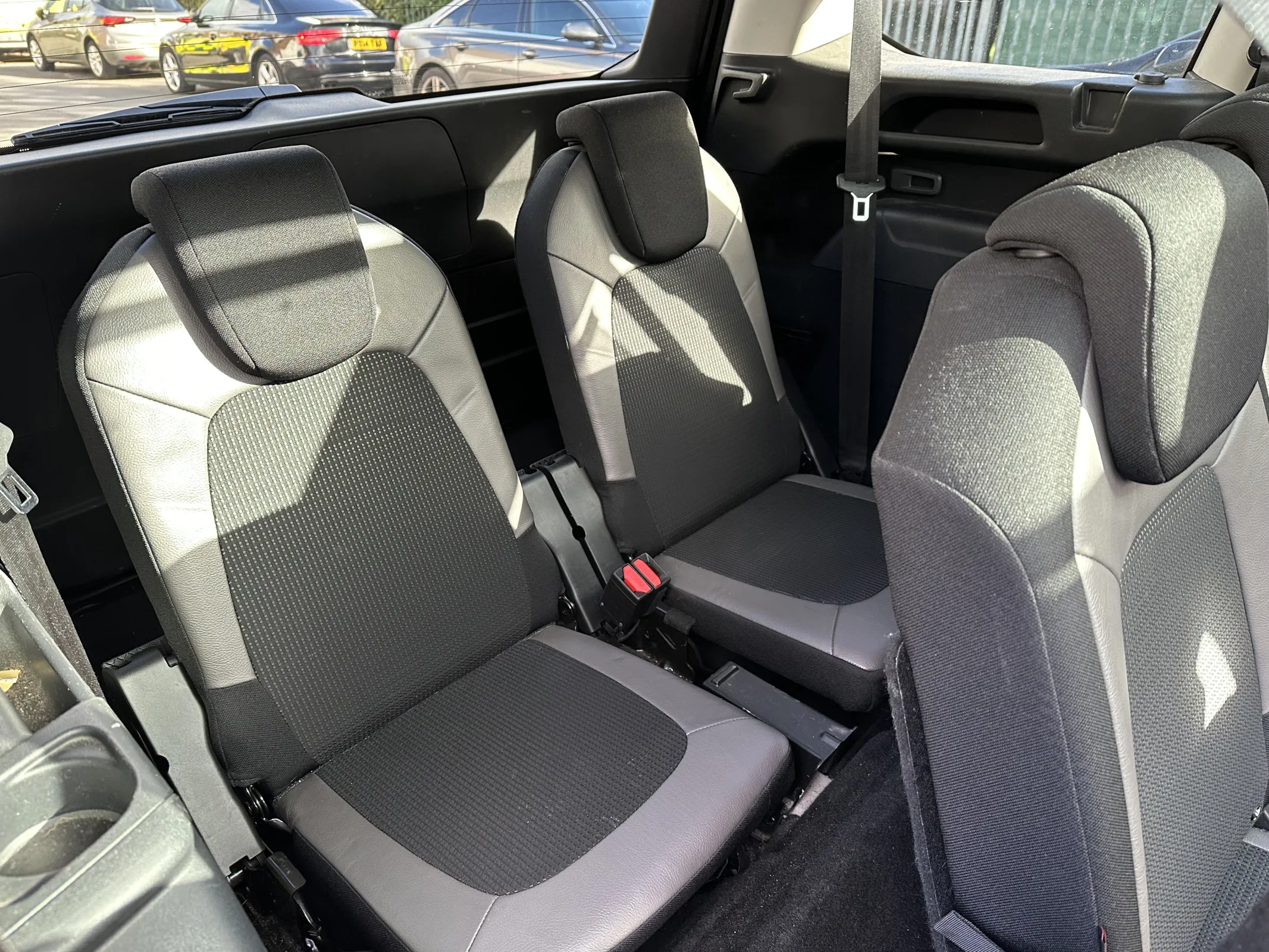 Citroen Grand C4 Picasso 1.6 BlueHDi Flair — image 13