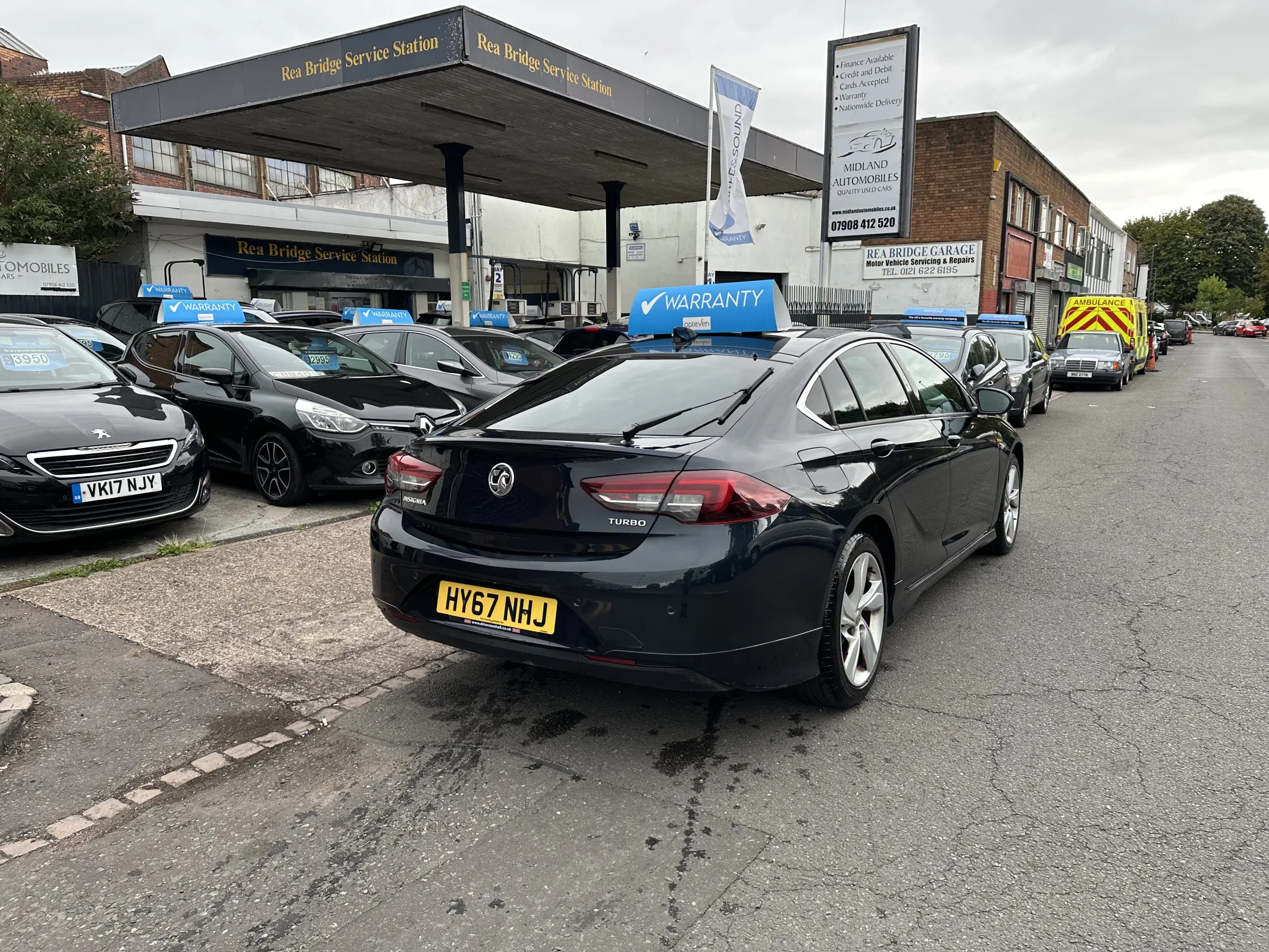 2017 Vauxhall Insignia 1.5 turbo Sri vx line grand sport — image 5