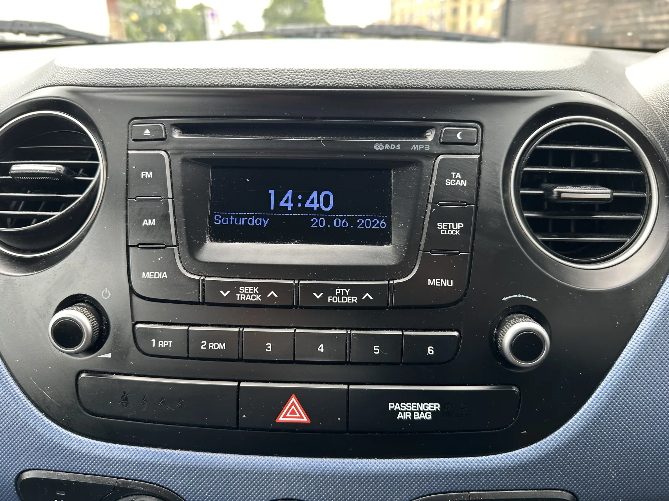2014 Hyundai i10 1.0 se — image 16