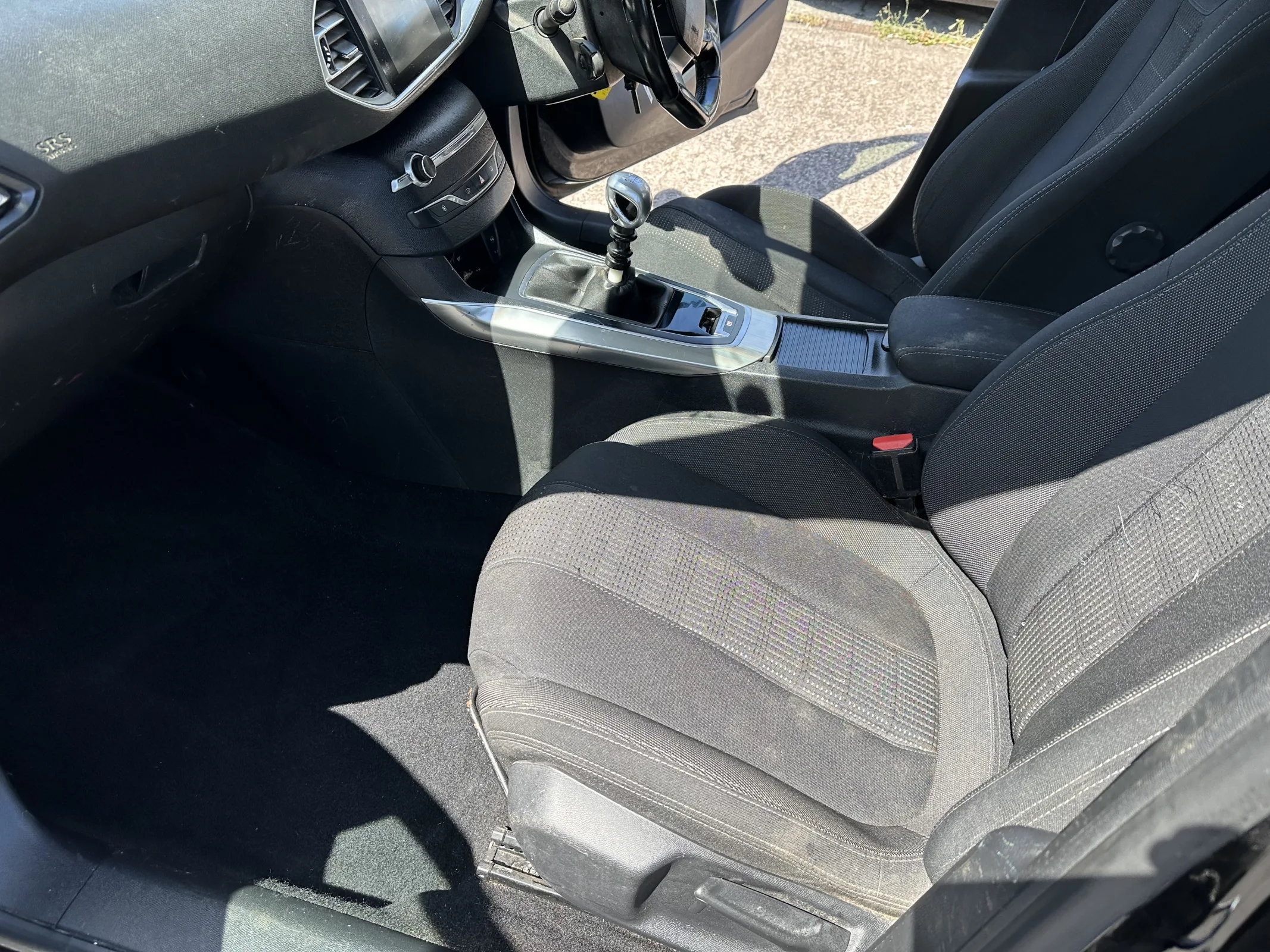 Peugeot 308 SW 1.6 Hdi Allure — image 9