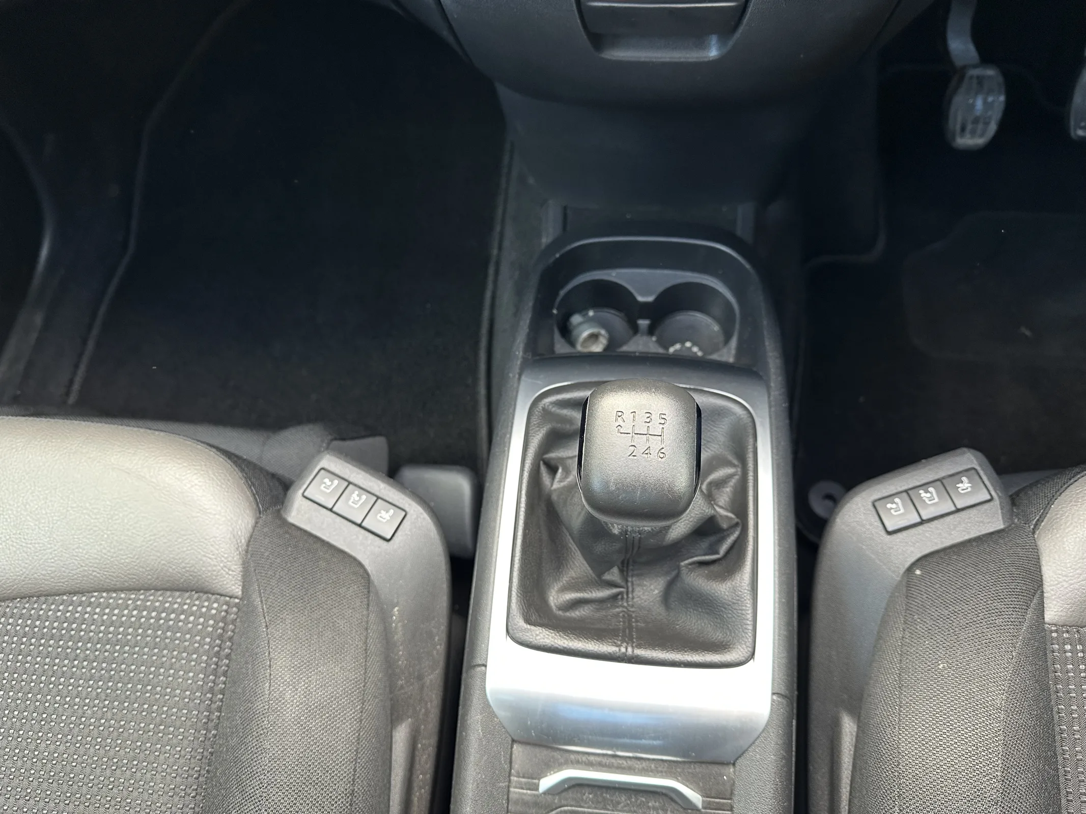 Citroen Grand C4 Picasso 1.6 BlueHDi Flair — image 21