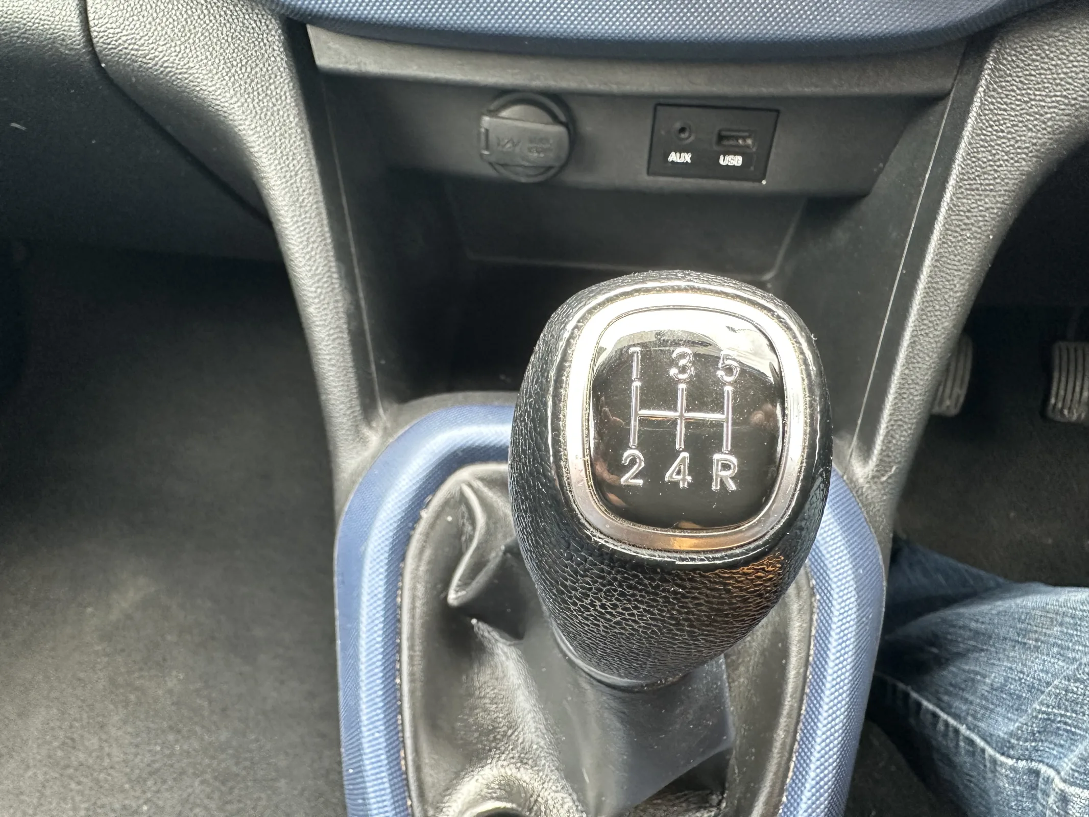 2014 Hyundai i10 1.0 se — image 23