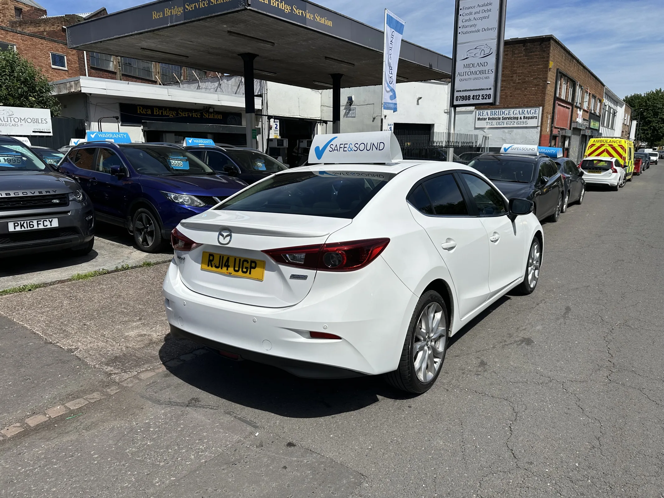 2014 Mazda 3 2.2 Skyactiv-D- Sport — image 4
