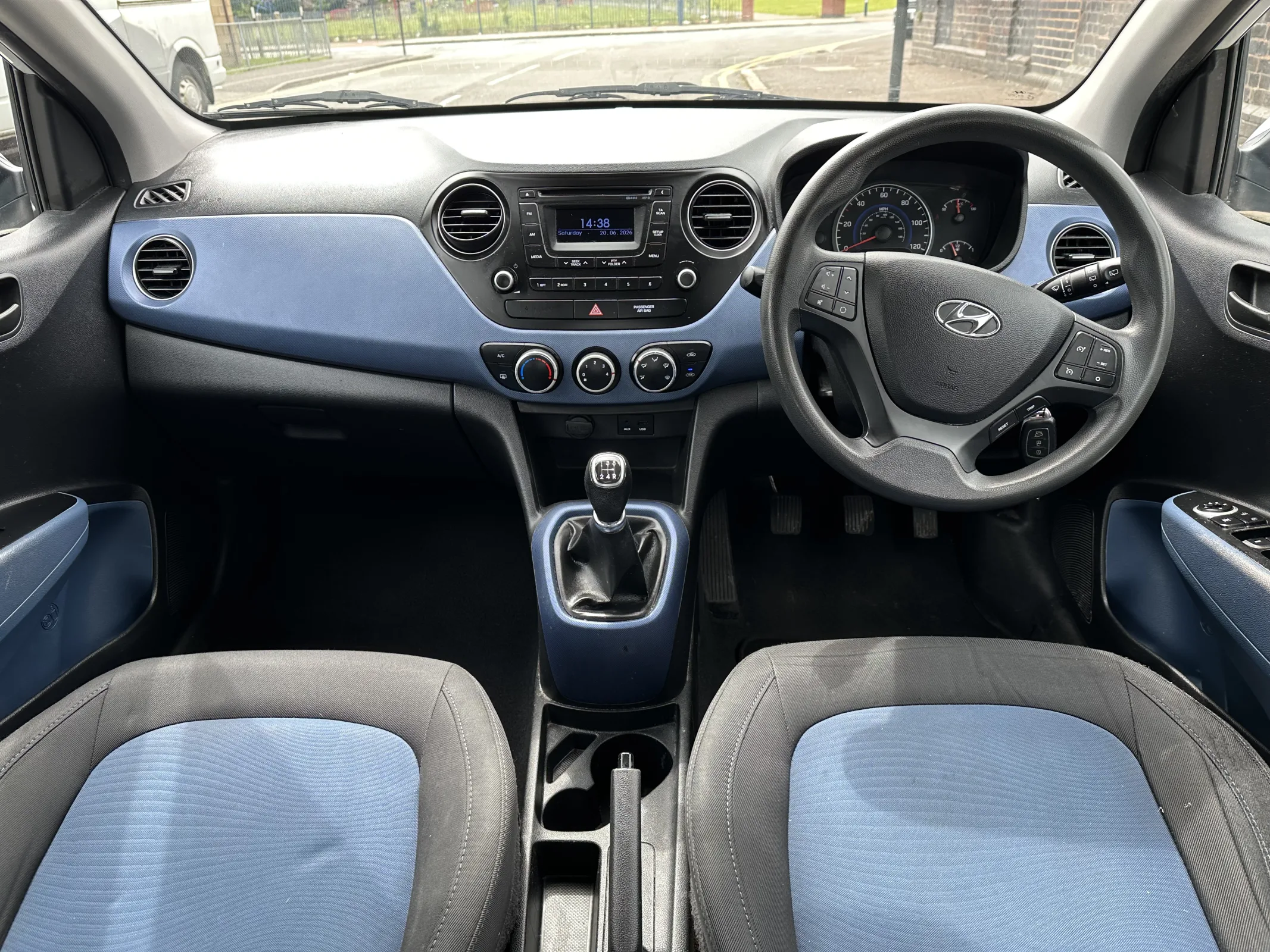 2014 Hyundai i10 1.0 se — image 10