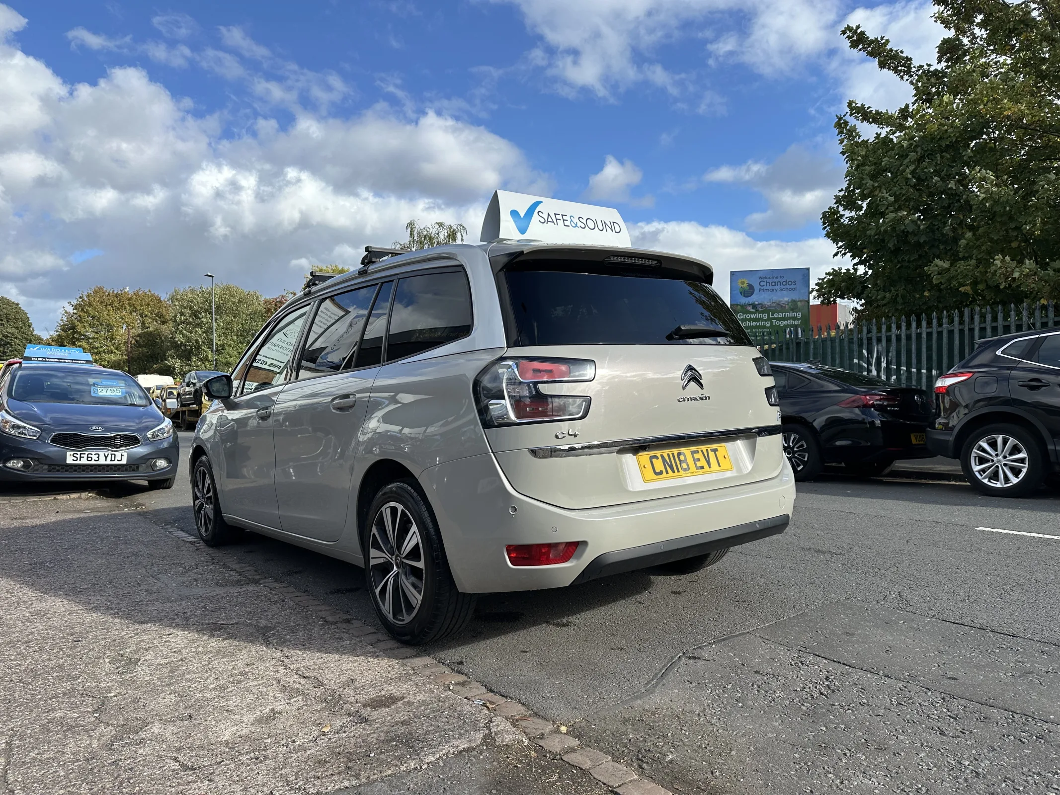 Citroen Grand C4 Picasso 1.6 BlueHDi Flair — image 28
