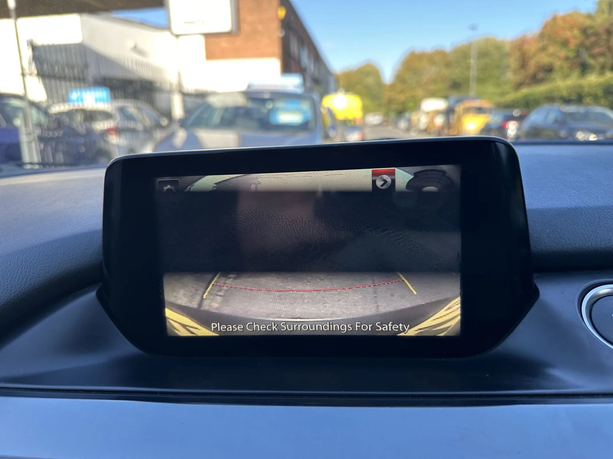 Mazda 6 2.2 SKYACTIV-D Sport Nav Tourer — image 18
