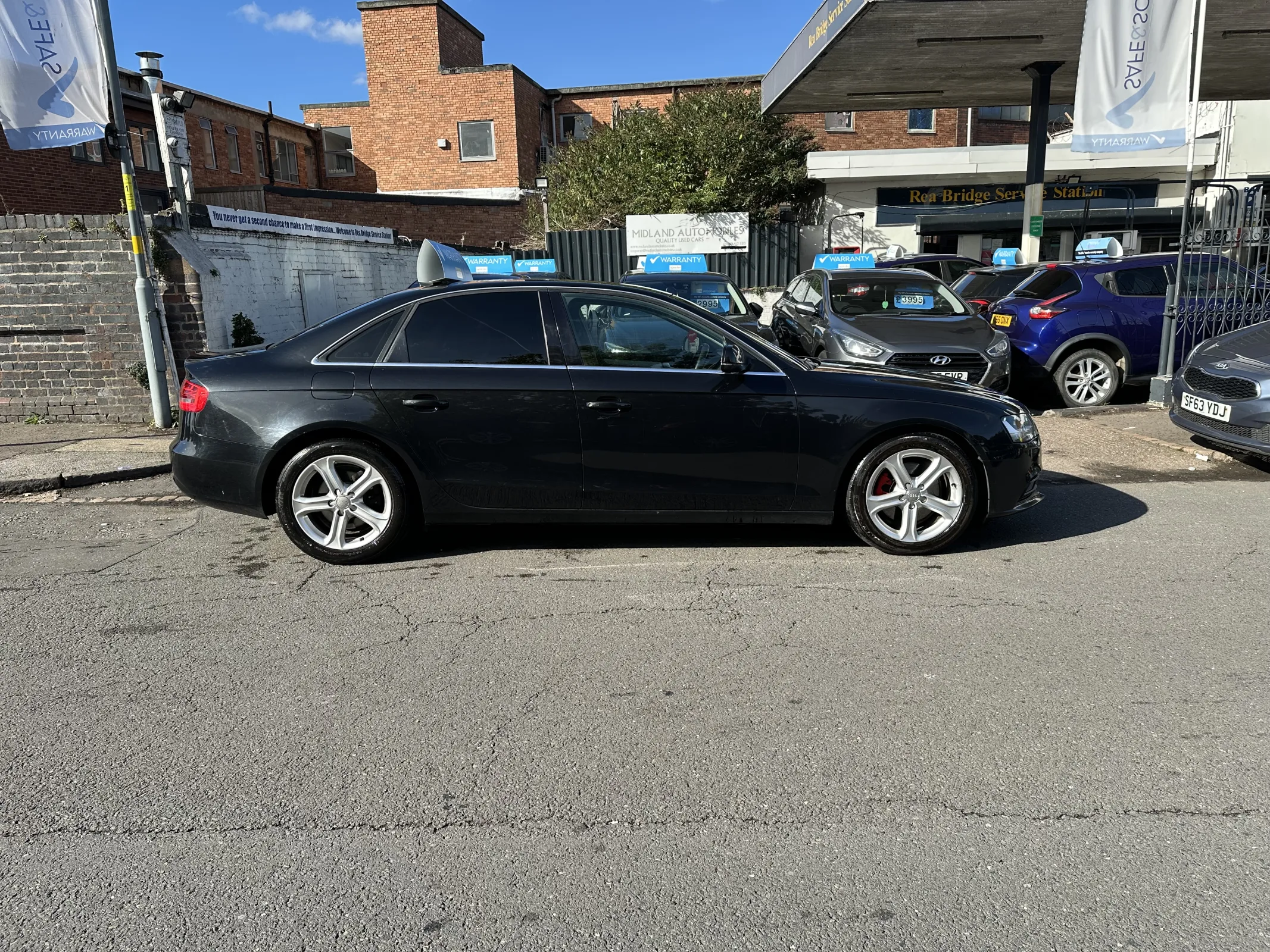 Audi A4 2.0 TDI SE Technik — image 4
