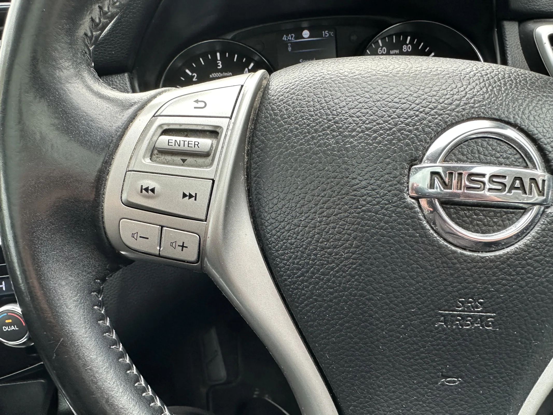 2016 Nissan Qashqai 1.5 DCI N-Connecta — image 24