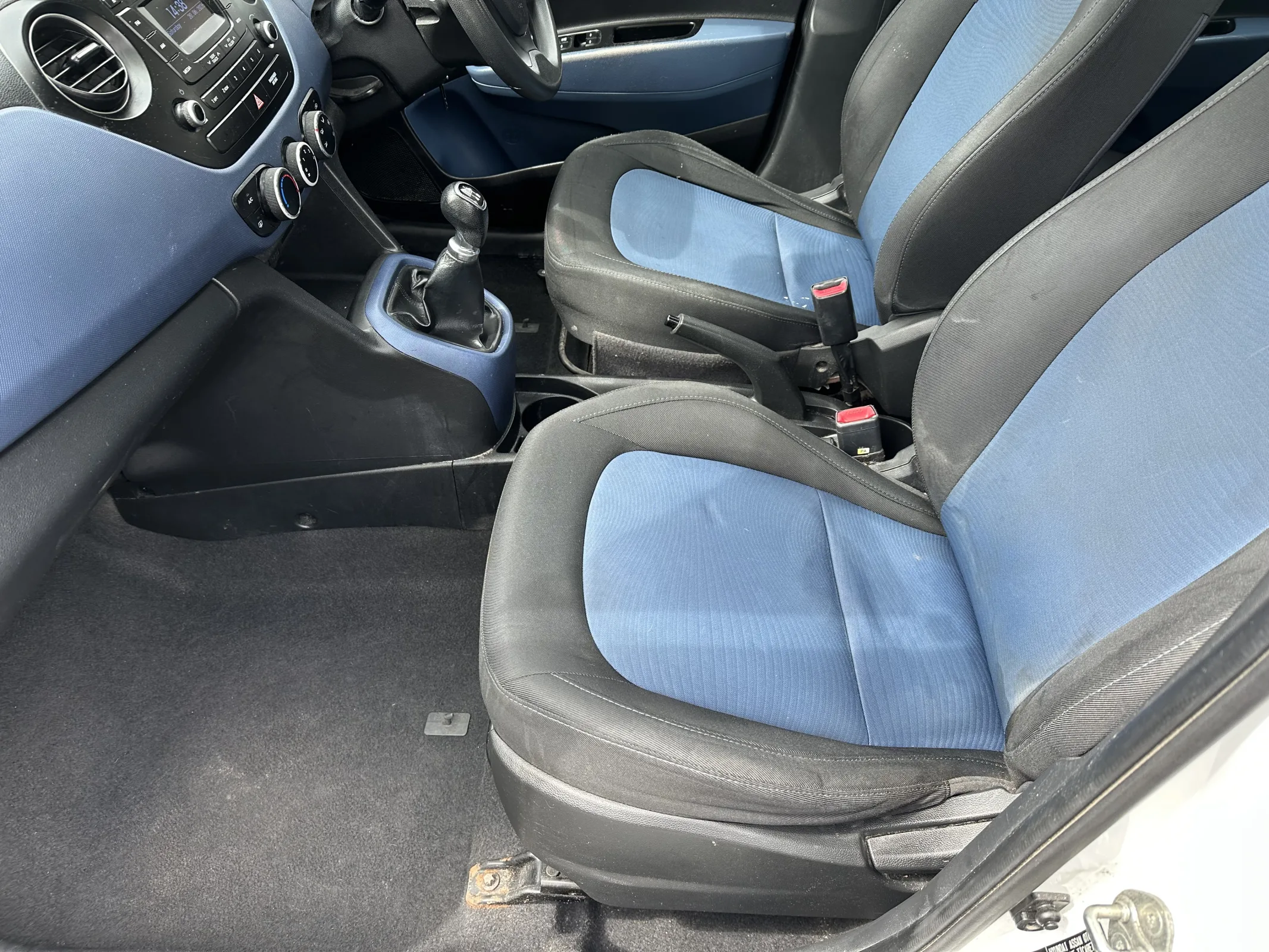 2014 Hyundai i10 1.0 se — image 13