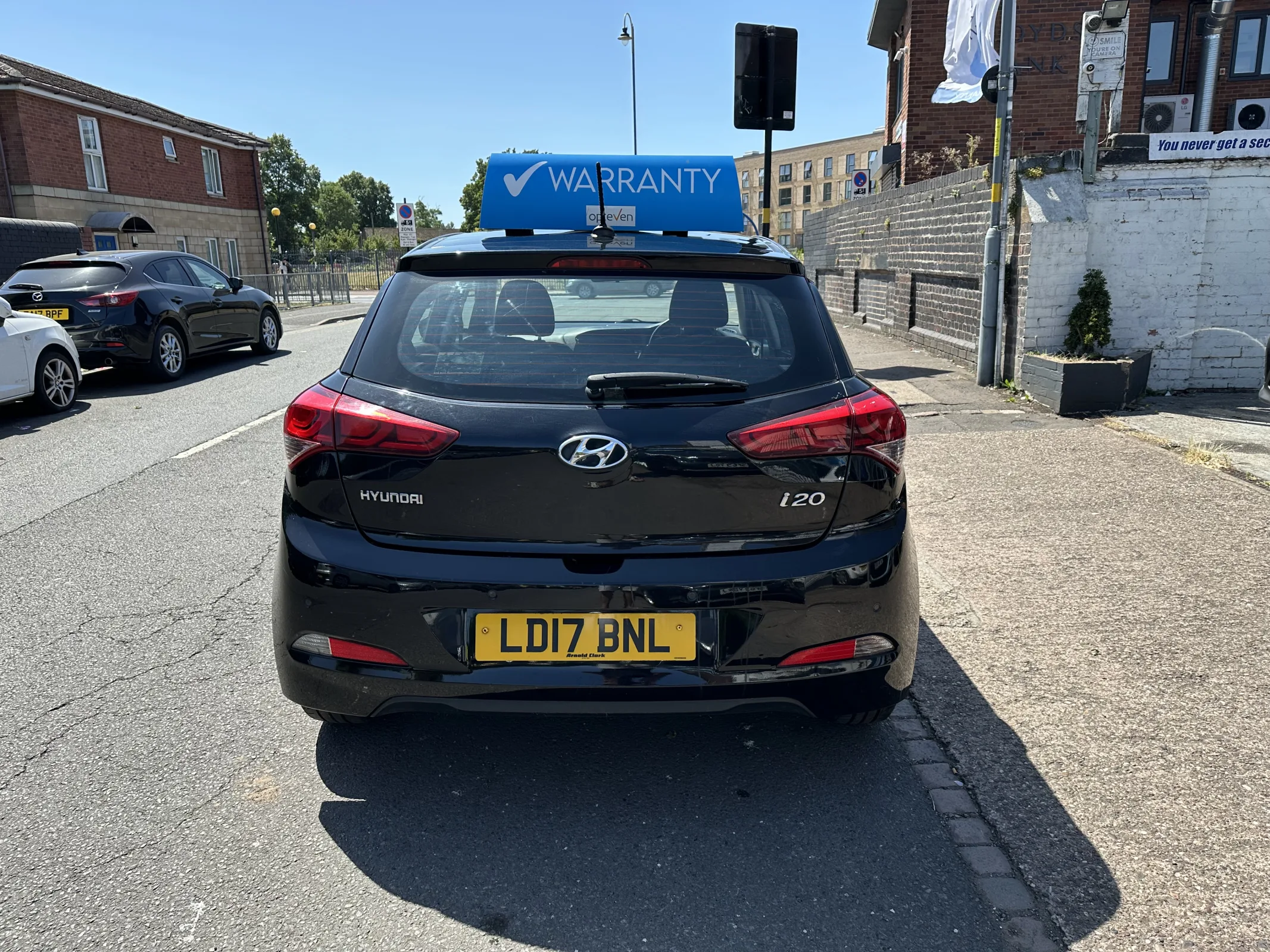 2017 Hyundai i20 1.2 Se — image 9