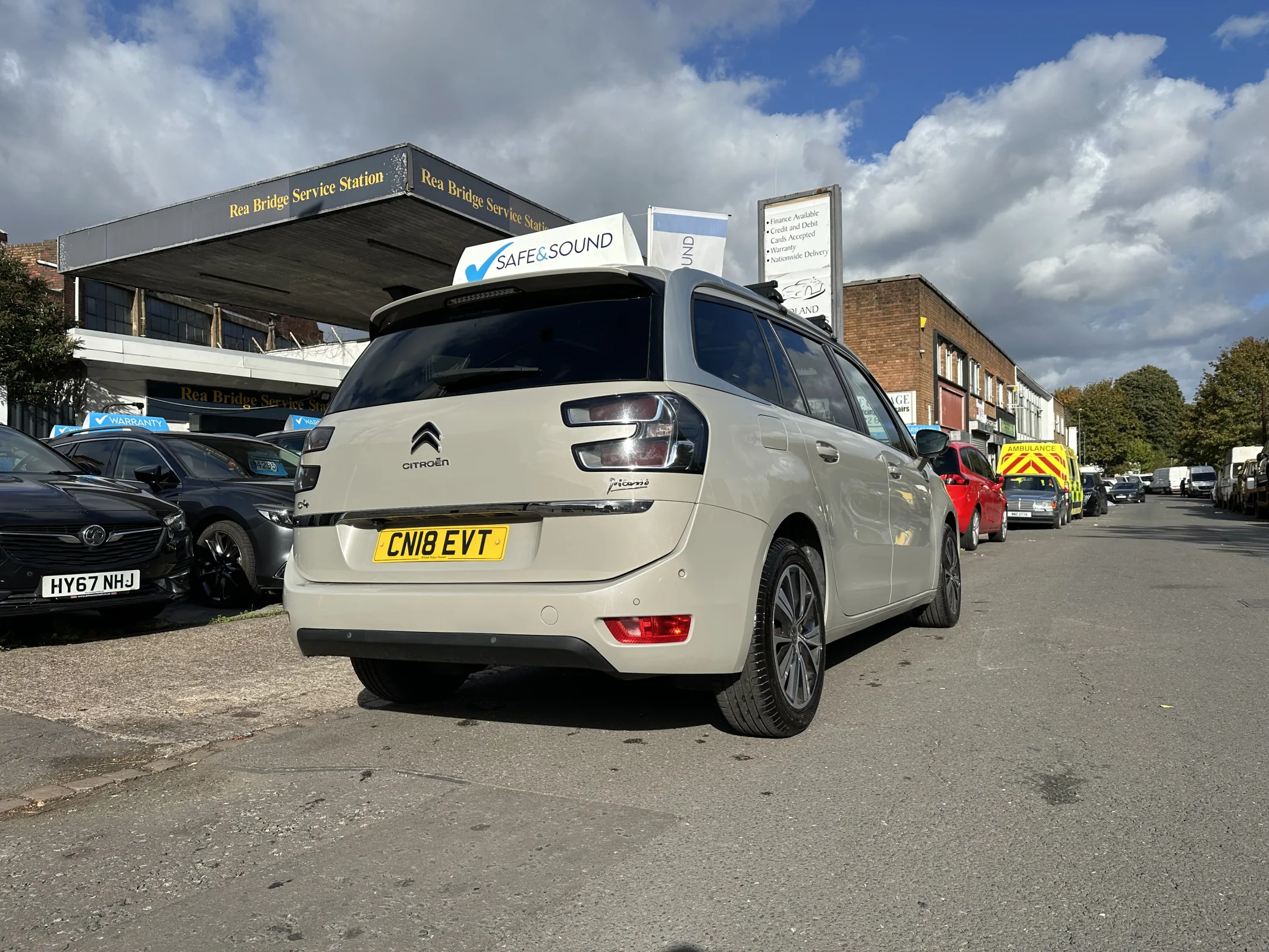 Citroen Grand C4 Picasso 1.6 BlueHDi Flair — image 27