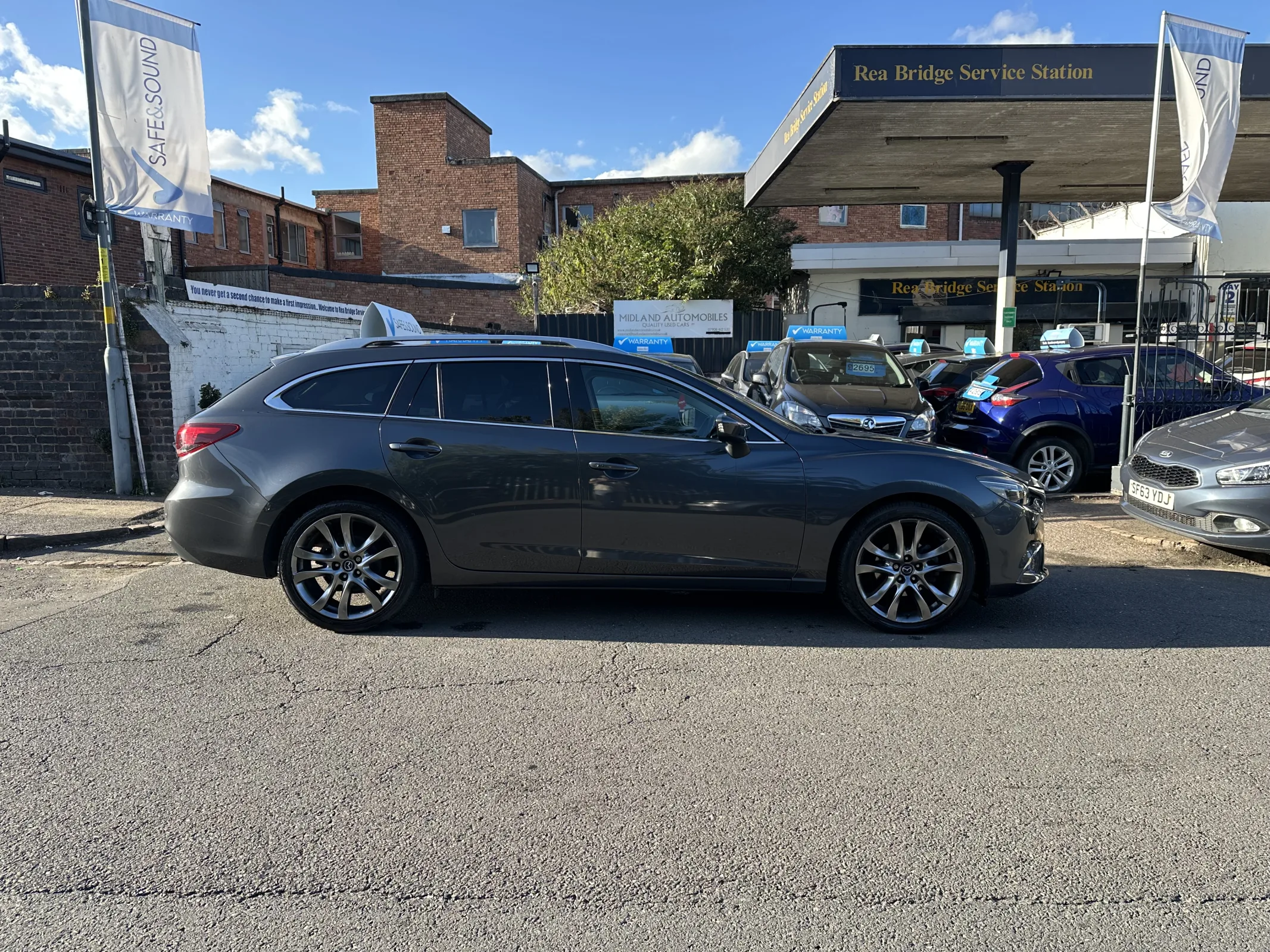 Mazda 6 2.2 SKYACTIV-D Sport Nav Tourer — image 4
