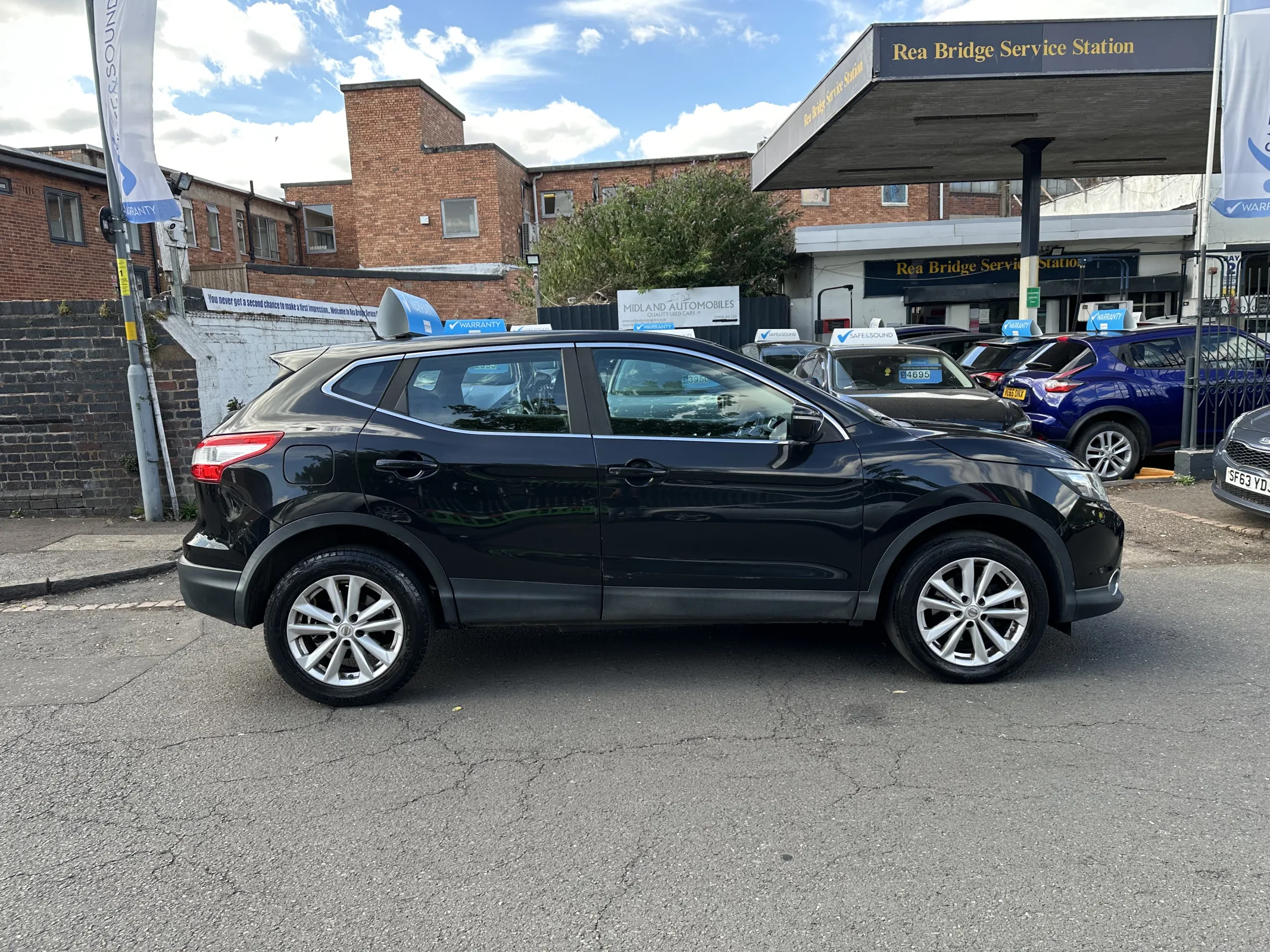2014 Nissan Qashqai 1.5 dci Acenta — image 4