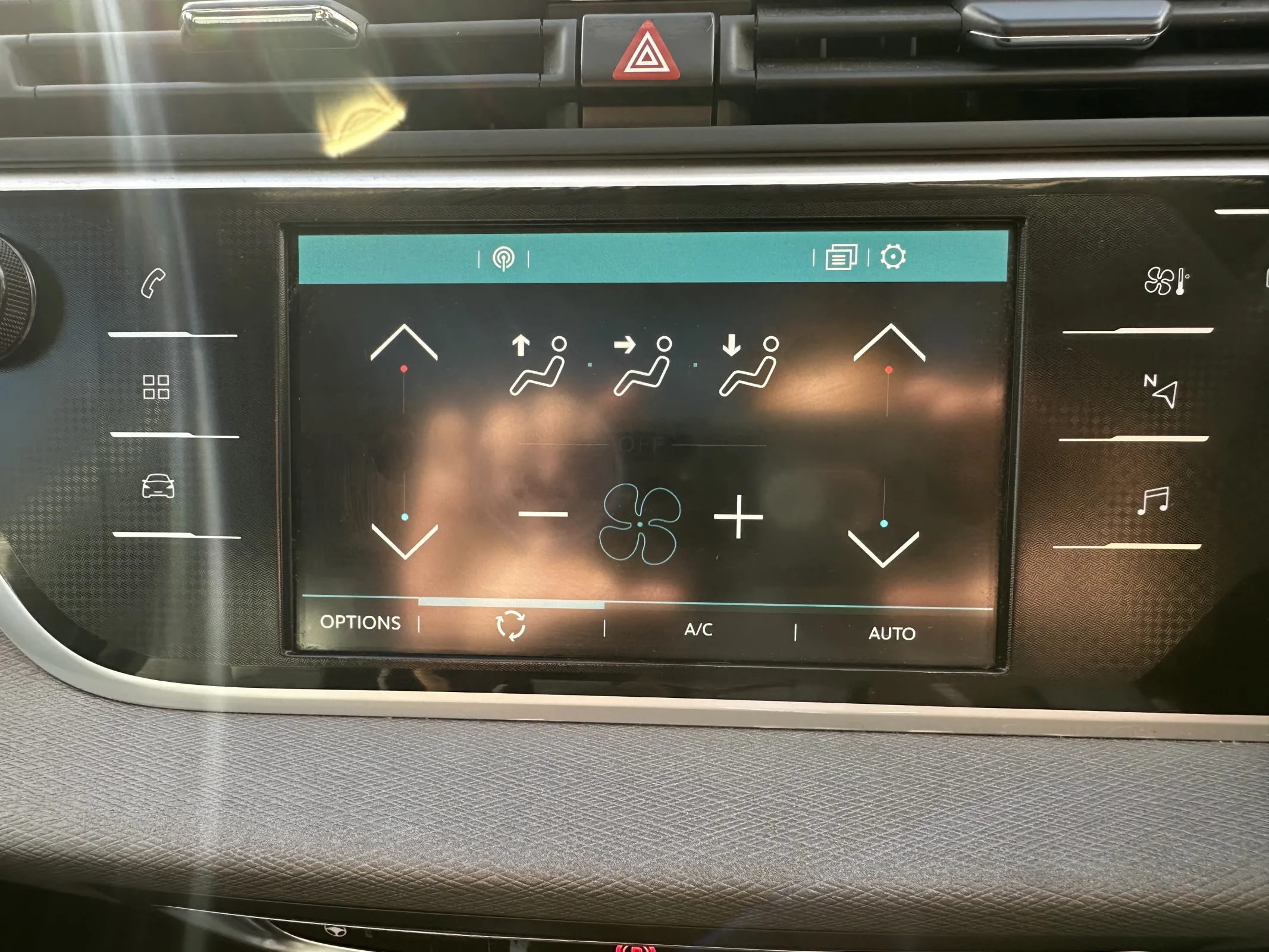 Citroen Grand C4 Picasso 1.6 BlueHDi Flair — image 17