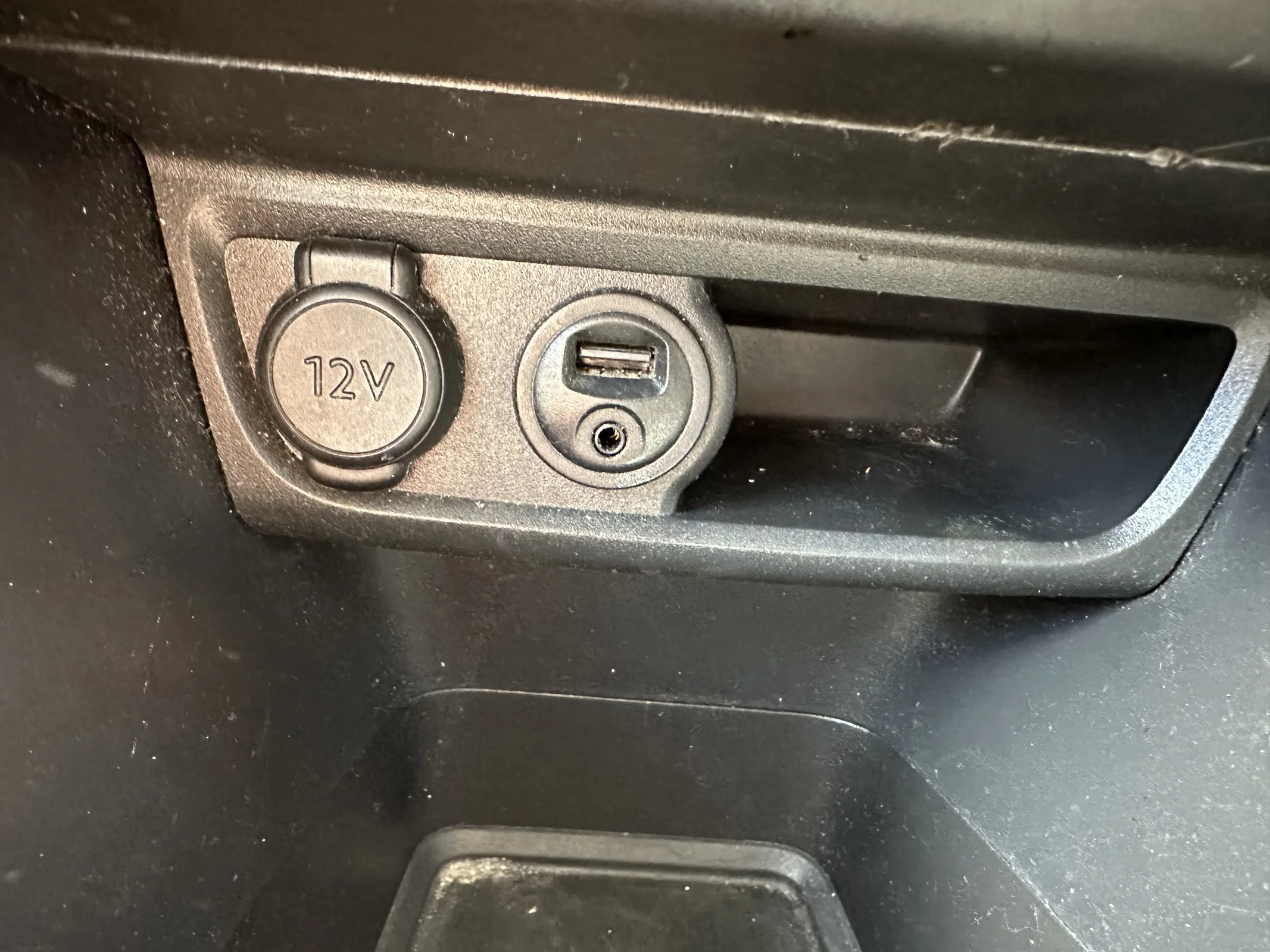 2012 Peugeot 208 1.2 VTi Active — image 20