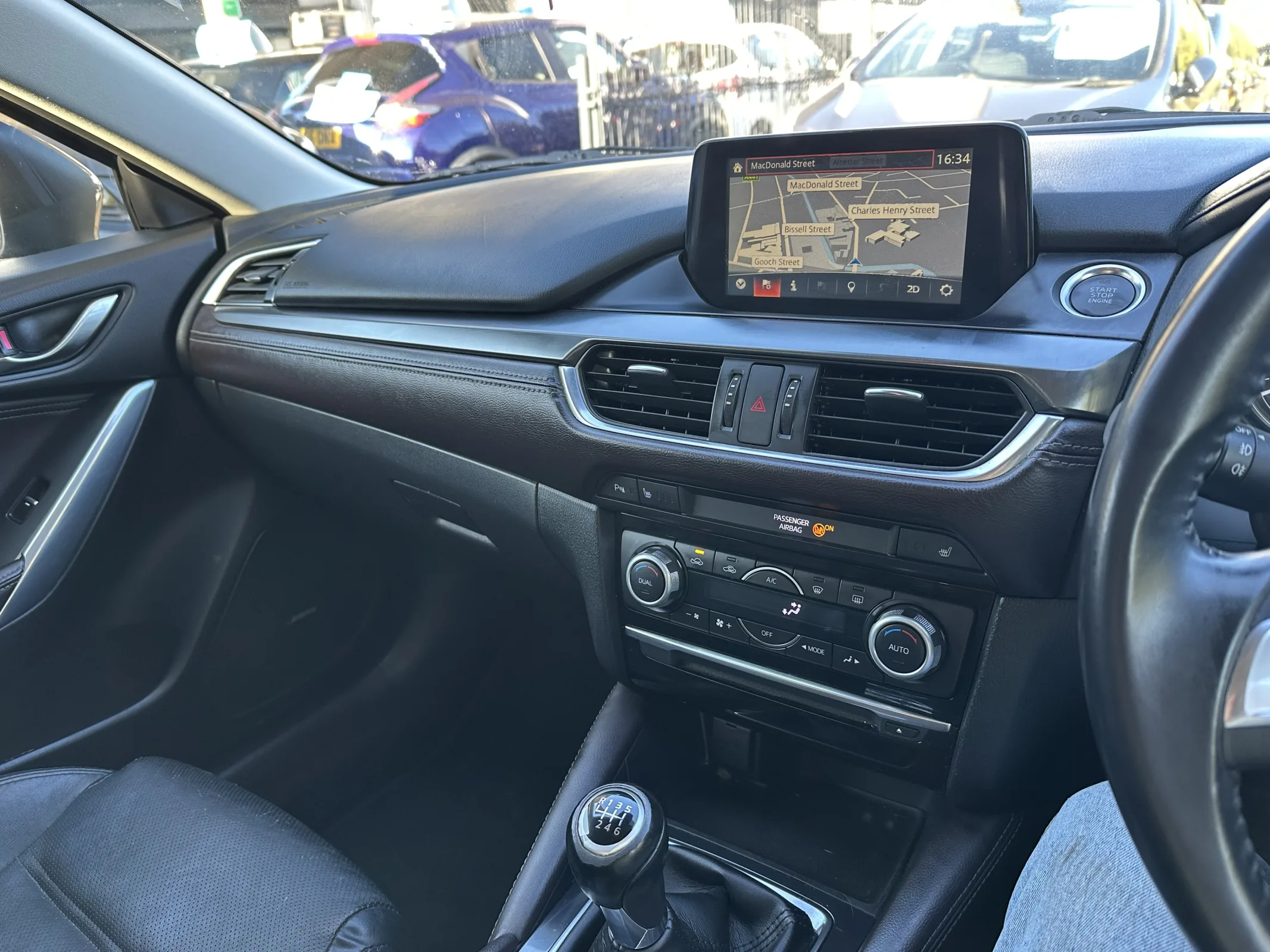 Mazda 6 2.2 SKYACTIV-D Sport Nav Tourer — image 14